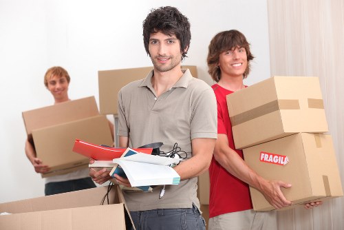Safety review notes and checklist for a moving task